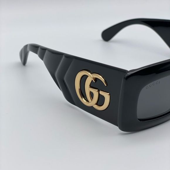BRAND NEW GUCCI GG0811S 001 Black/Grey Unisex Sunglasses - Picture 3 of 14